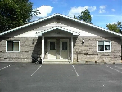 Gravenhurst 1,300 Square Foot 2 Bedroom Apartment For Rent Image# 1