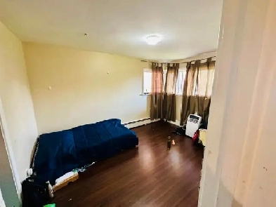 AFFORDABLE ACCOMMODATION IS AVAILABLE IN MISSISSAUGA Image# 3