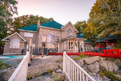 Beach house/ Cottage available this weekend Image# 4