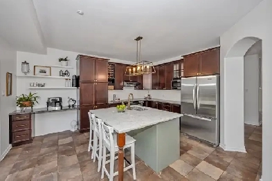 STUNNING 4/BED 3/BATH HOME FOR SALE IN SITTSVILLE! Image# 4