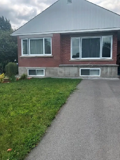 Appartement 5 ½ - Hull/Gatineau près Ottawa pour Septembre 2025 Image# 1