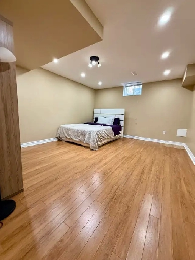 Furnished Basement 1BR Image# 3