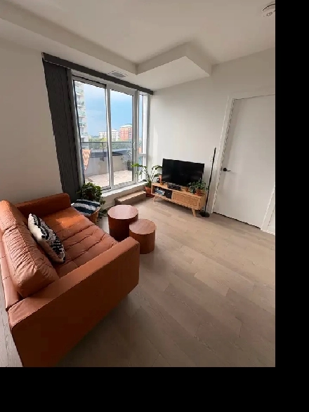 Luxurious Condo for Rent in Sandy Hill Ottawa Image# 15