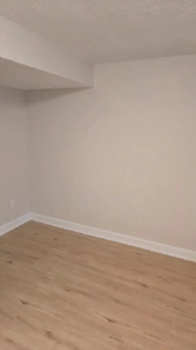 Stylish 3-Storey Townhome in Prime South London Location Image# 1