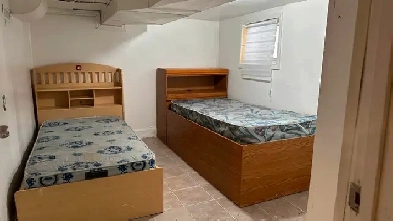 Double Basement Room | $400 each | Rankin Avenue near University Image# 1