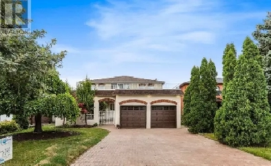 4 1 Bedroom Woodbridge Home With Private Lot And Backyard Image# 7