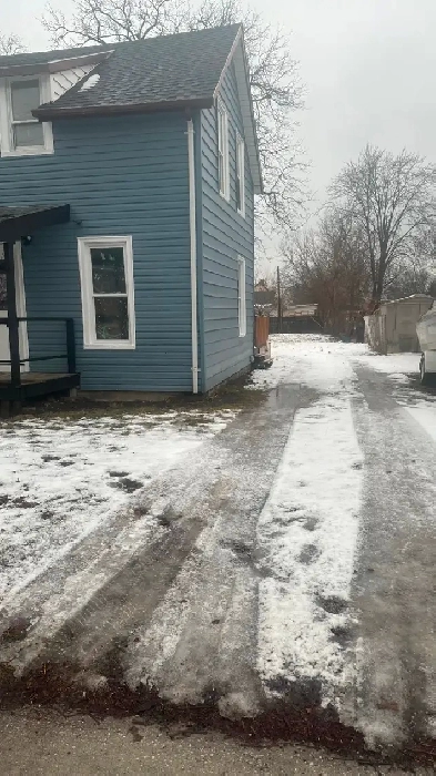 Three bedrooms, two bathrooms single family house for rent Image# 10