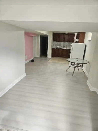 basement for rent Image# 6