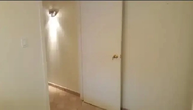 One Master Bedroom For Rent In Markham Image# 2