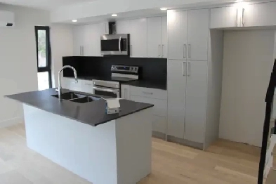 Gordon Head 2Bd 2.5Bth 1Office Brand New Legal Suite Image# 1