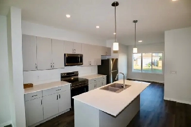 Sienna 3 Bed 2.5 Bath Dbl Garage Fort Saskatchewan Image# 6