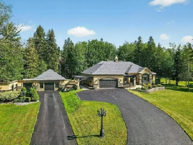 Privacy and Luxury in the heart of Dieppe! Image# 10