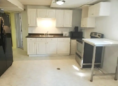 2 Bedroom Basement Suite Image# 6