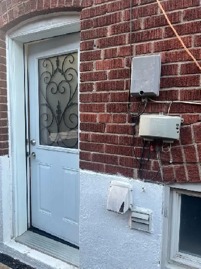 basement apartment 2 BED & 1 BATH East york location Image# 9