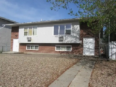 Sept 1st - Large 1 bdrm apt (FREE utilities)Near Pasqua Hospital Image# 7