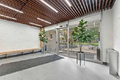 1365OU Apartment for Rent - 14, 16 Westdale Drive Image# 1