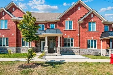 2000 sq.ft town home for rent in Brampton Image# 1