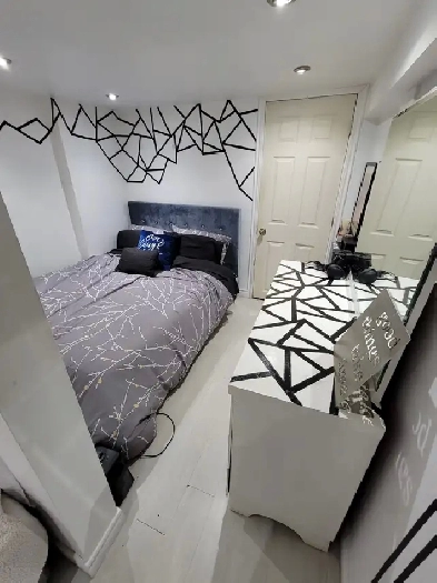 Bachelor Studio Apartment Image# 1