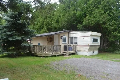 Four season trailer for sale in Newcastle Village Image# 9