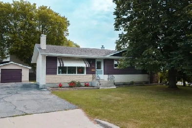 FOR SALE: Classic 4-bed home, lovingly updated at 81 Metz! Image# 1