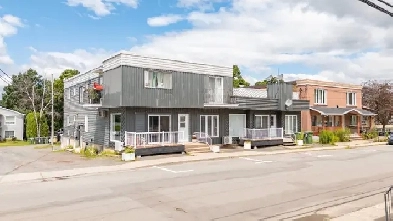 9Plex à vendre au 153–161 Rue St-Jacques O., Princeville Image# 5