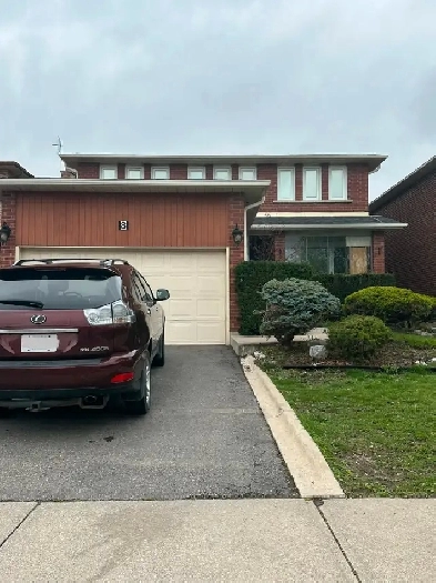 4 BED 2 BATH Upper Level House for Rent Image# 9