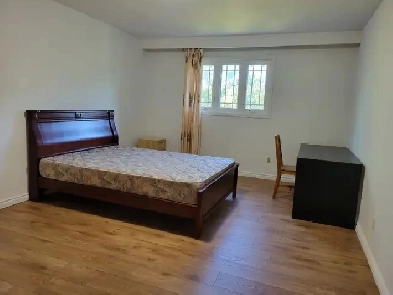 A large private room on ground floor for rent Image# 4