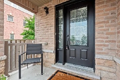 3BR/3WR/3 STOREY SEMI DETACHED HOME/NORTHEAST - DURHAM/AJAX Image# 6