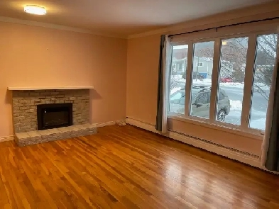 Great 3 bedroom apartment in the centre city. Heat included! Image# 6