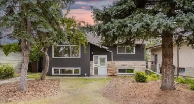 Beautiful Bi-Level Home close to UofA and Southgate Image# 3