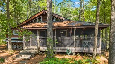 Family Cottage For Sale On Go Home Lake Image# 1
