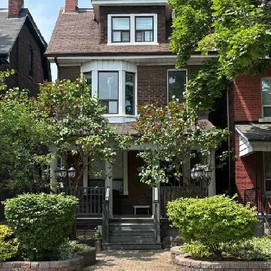 2 Bdrm basement apt in,