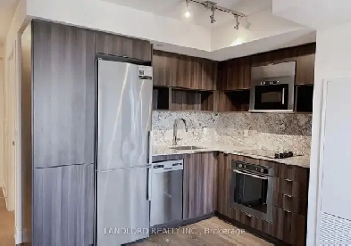 2 bed, 2 bath Tridel-built condo near subway Image# 3