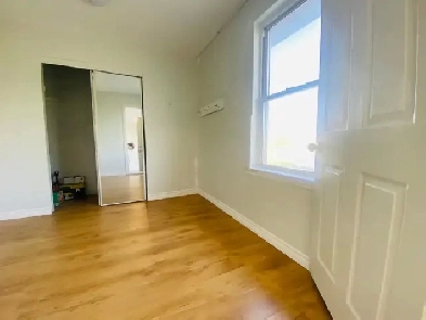 2 Room Farmhouses for Rent at Chippewa Rd E, Mount Hope Hamilton Image# 9