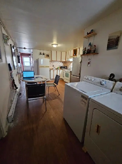 Chambre Tout inclus,Centre Videtron,Centre d'achat Libre 1erAout Image# 1