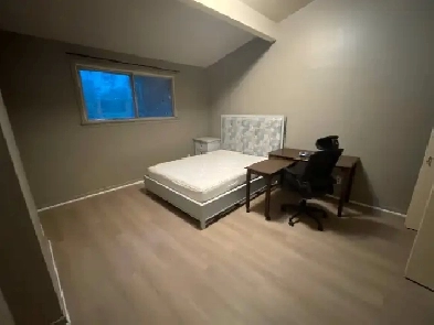 2 Bedrooms in Waterloo for rent - MINUTES WALK TO CAMPUS & T&T Image# 6