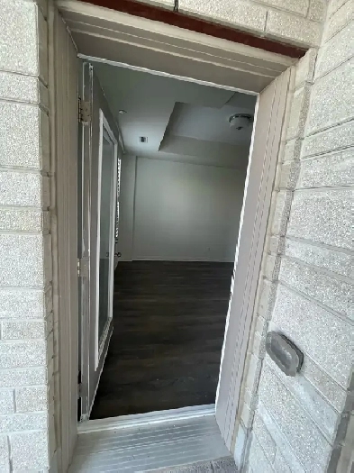 One-Bedroom Condo Image# 9