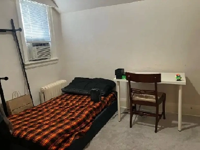 Private room rental Image# 7
