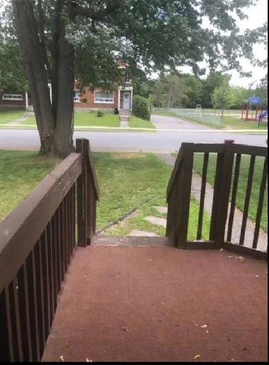 3 Bedroom townhouse for rent near St Laurent LRT Image# 4