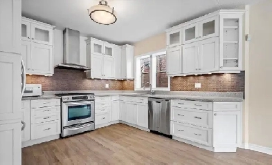 A truly charming 2-bed, 2-bath detached home welcomes you Image# 1