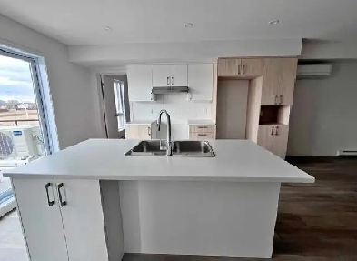 Apartment/ appartement 4 1/2 Image# 2