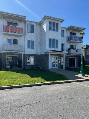 4 1/2 Saint-Basile-le-Grand, centre-ville, logement style condo, Image# 9