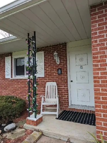 Home, acreage, country lifestyle, minutes to town For Sale Image# 8