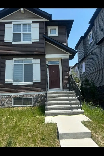 House for rent (SW Calgary) Image# 3