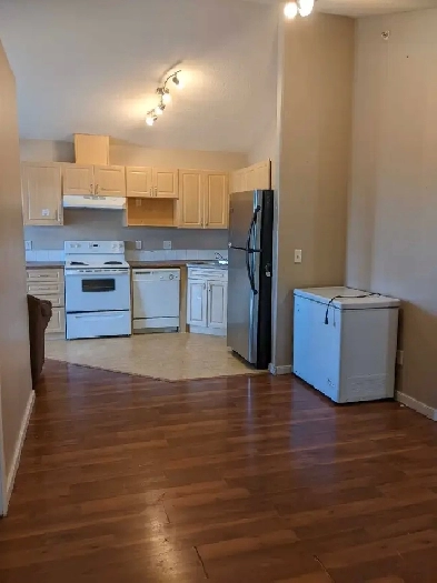 Spruce Grove New 3 bedroom available now Image# 5