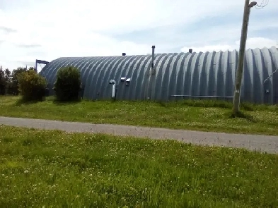 Large Heated Shop, Garage and Barn for Rent Image# 5