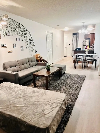 ROOM FOR RENT Image# 2