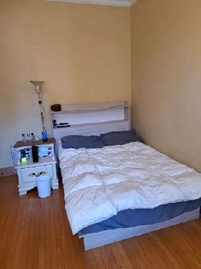 CHAMBRE À LOUER - NON-FUMEUR - 3 COLOCS - MTL CDN près OUTREMONT Image# 6