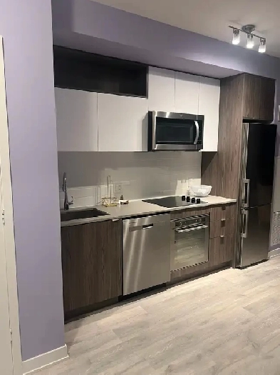 Charming & Convenient Living in a Scenic 3-Bedroom Condo Image# 9