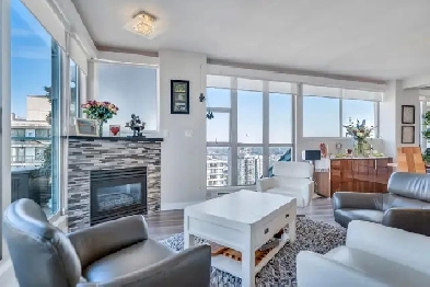 Furnished Private Room in the Heart of Downtown Vancouver Image# 2